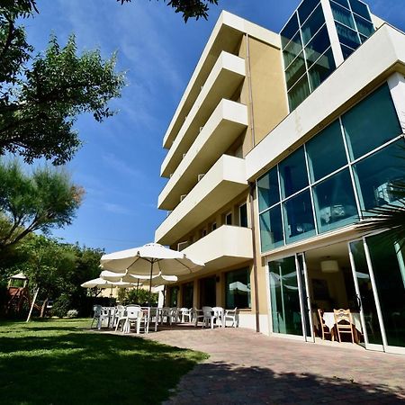 Hotel Astor B&B Lido di Classe Exterior photo