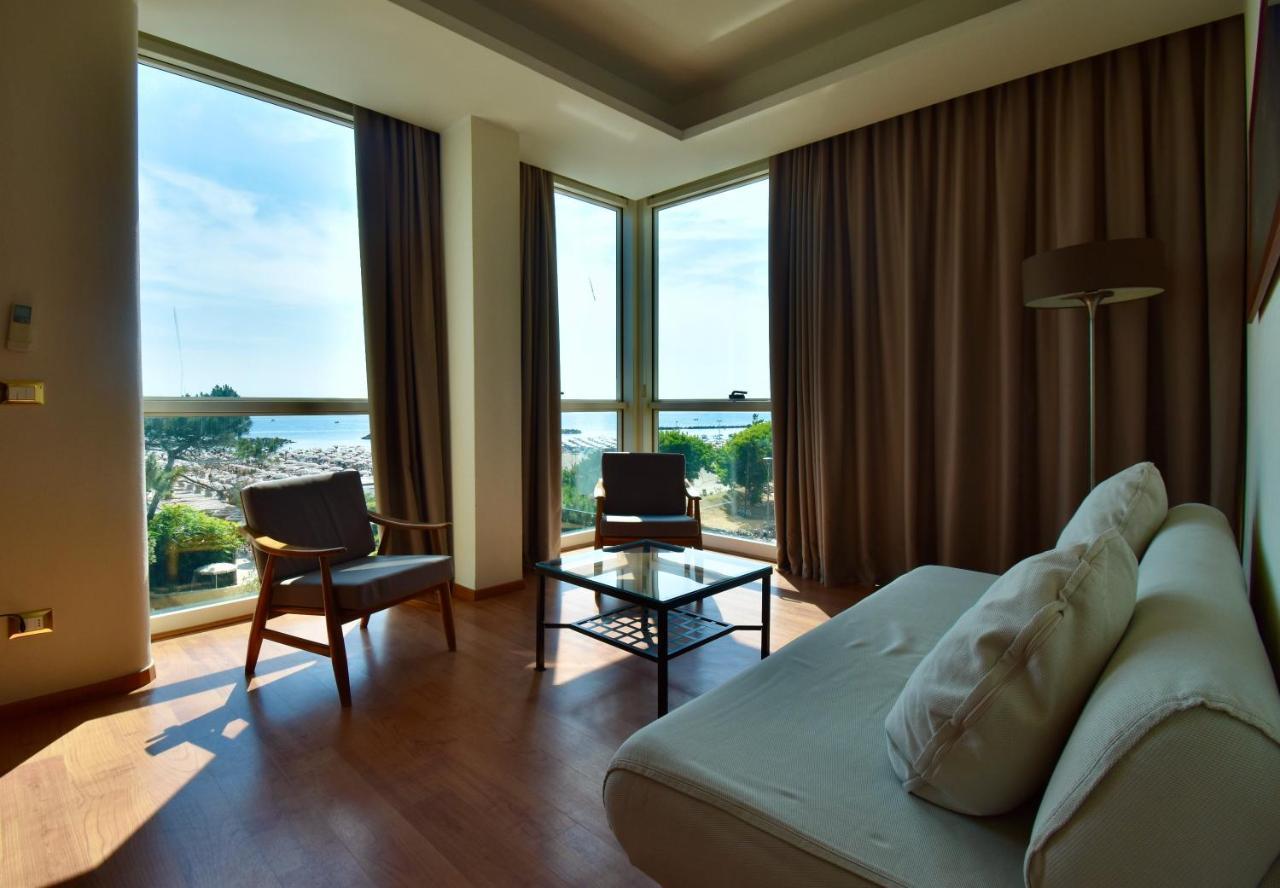 Hotel Astor B&B Lido di Classe Exterior photo
