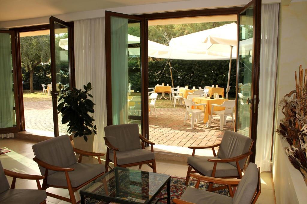 Hotel Astor B&B Lido di Classe Exterior photo